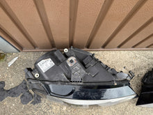 Laden Sie das Bild in den Galerie-Viewer, Frontscheinwerfer Audi A4 B8 8K0941003S 8K0941004S Bi-Xenon Ein Satz Headlight SCH2811179435nc