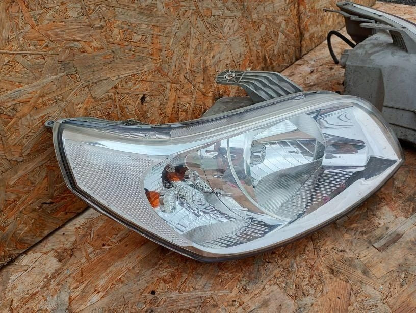 Frontscheinwerfer Chevrolet Aveo Ein Stück (Rechts oder Links) Headlight SCH7044137763nm