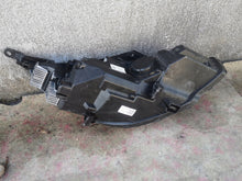 Laden Sie das Bild in den Galerie-Viewer, Frontscheinwerfer Hyundai I30 92101-G4600 Links Scheinwerfer Headlight SCH3550416354ot