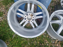 Laden Sie das Bild in den Galerie-Viewer, 4x Alufelge 17 Zoll 7.5" 5x112 30ET Glanz Silber KBA51746 BMW G01 G02 Rim Wheel FEL2442508954uj
