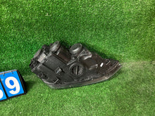 Load image into Gallery viewer, Frontscheinwerfer VW Polo 2G1941005 90099316 Links Scheinwerfer Headlight SCH2590690977bk