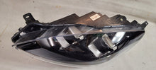 Laden Sie das Bild in den Galerie-Viewer, Frontscheinwerfer Ford Kuga LV4B-13E017-AL Links Scheinwerfer Headlight