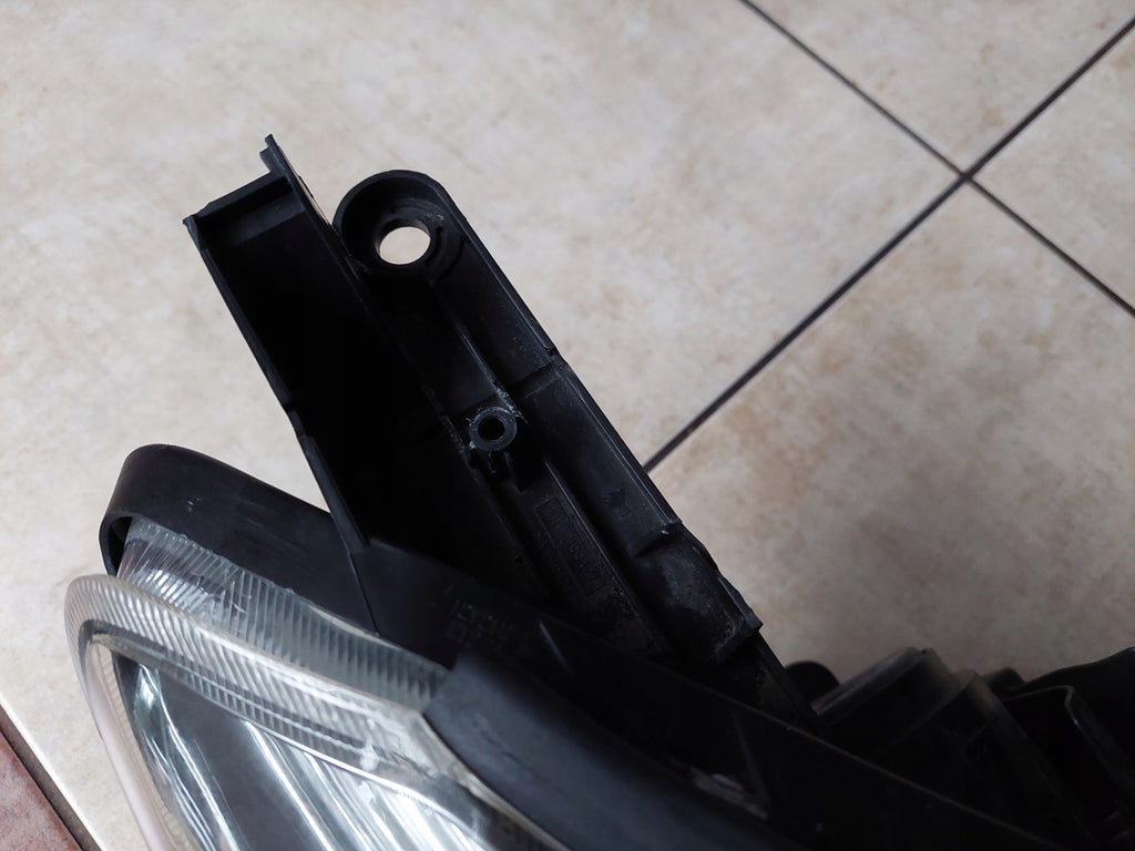 Frontscheinwerfer Toyota III Rechts Scheinwerfer Headlight SCH2256675031fj