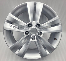 Load image into Gallery viewer, 1x Alufelge 17 Zoll 7.0" 5x112 40ET Glanz Silber 565601025A Skoda Octavia Kodiaq FEL3205639277lg
