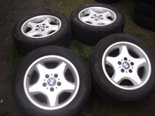 Laden Sie das Bild in den Galerie-Viewer, 4x Alufelge 16 Zoll 7.0" 5x120 20ET Glanz Weiß BMW Rim Wheel FEL4567017364za