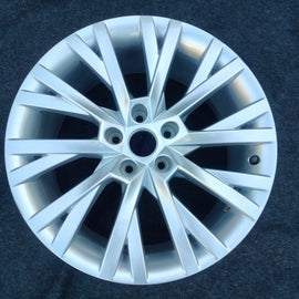 1x Alufelge 18 Zoll 8.0