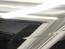 Laden Sie das Bild in den Galerie-Viewer, Frontscheinwerfer Dacia Sandero III Jogger 260107920R LED Rechts Headlight