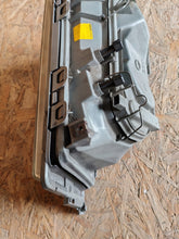 Laden Sie das Bild in den Galerie-Viewer, Frontscheinwerfer Mercedes-Benz 190 W201 2018200261 Rechts Headlight SCH3589325120rn