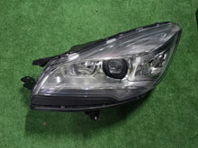 Laden Sie das Bild in den Galerie-Viewer, Frontscheinwerfer Ford Kuga CV44-13D155-AG Bi-Xenon Links Scheinwerfer Headlight SCH9310723033sx