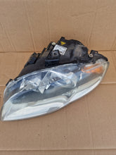Laden Sie das Bild in den Galerie-Viewer, Frontscheinwerfer Audi A4 B7 8E0941003AM 0301219271 Xenon Links Headlight