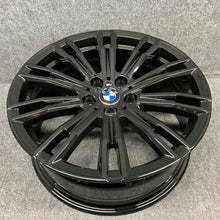 Laden Sie das Bild in den Galerie-Viewer, 4x Alufelge 18 Zoll 7.5" 5x112 25ET Glanz Schwarz 8089890 BMW 3 G21 G20 FEL7057232901ap