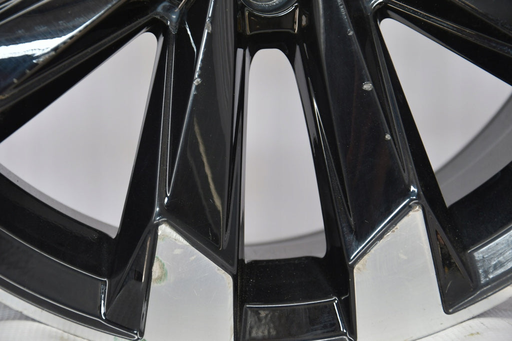 1x Alufelge 16 Zoll 6.0" 5x100 35ET 2GM601025C VW T Cross Rim Wheel