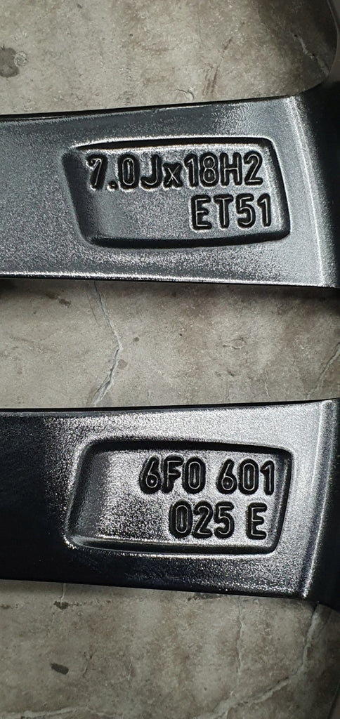 1x Alufelge 18 Zoll 7.0" 5x100 51ET Glanz Schwarz 6F0601025E Seat I Ibiza Kj1 FEL6651479069qi