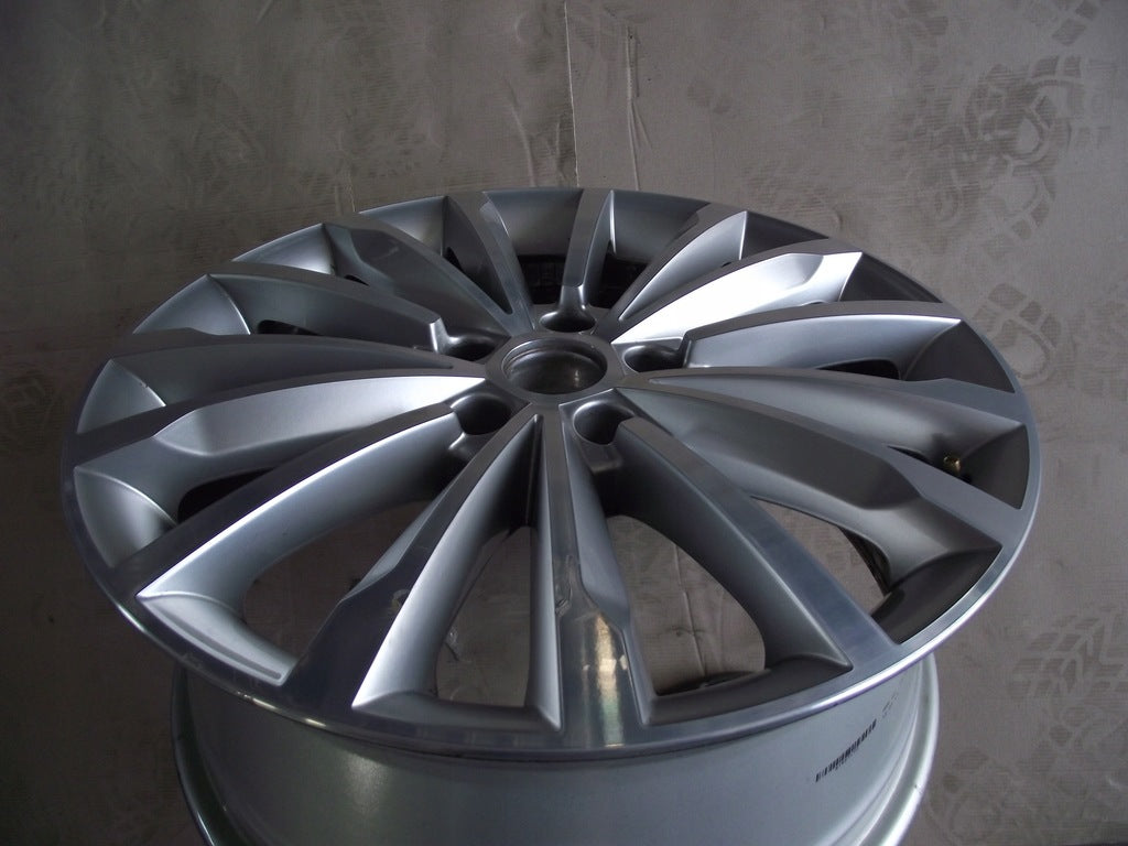 1x Alufelge 18 Zoll 7.0" 5x112 43ET Glanz Silber 565601025 Skoda Kodiaq FEL1188505916xv