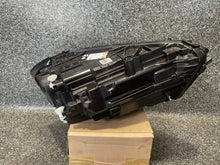 Laden Sie das Bild in den Galerie-Viewer, Frontscheinwerfer Mercedes-Benz W177 A1779065704 Full LED Links Headlight SCH8622531961jd