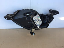 Laden Sie das Bild in den Galerie-Viewer, Frontscheinwerfer Peugeot 2008 II 9823193480 LED Rechts Scheinwerfer Headlight