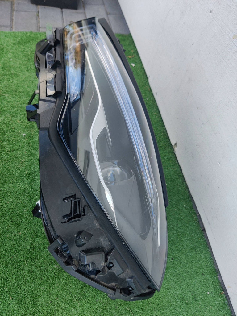 Frontscheinwerfer Mercedes-Benz A1189068501 Links Scheinwerfer Headlight SCH9918484133rz