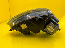 Laden Sie das Bild in den Galerie-Viewer, Frontscheinwerfer VW Golf V Jetta 1K6941031 Xenon Links Scheinwerfer Headlight SCH4398647280qn