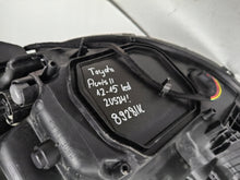 Load image into Gallery viewer, Frontscheinwerfer Toyota Auris 81110-02E20 LED Rechts Scheinwerfer Headlight