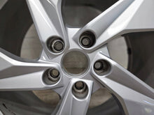 Load image into Gallery viewer, 1x Alufelge 17 Zoll 8Y0601025A Audi A3 Rim Wheel FEL8840274359ux