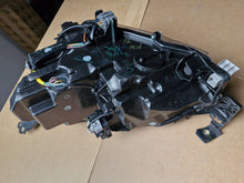 Laden Sie das Bild in den Galerie-Viewer, Frontscheinwerfer Mazda 2 Dj D43N-51030 Full LED Rechts Scheinwerfer Headlight SCH7180581052pr