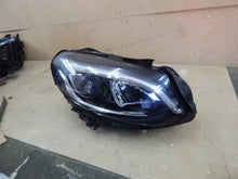 Laden Sie das Bild in den Galerie-Viewer, Frontscheinwerfer Mercedes-Benz W246 A2469067001 LED Rechts Headlight SCH3473096530ng