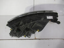 Laden Sie das Bild in den Galerie-Viewer, Frontscheinwerfer Skoda Kamiq 658941015D LED Links Scheinwerfer Headlight SCH2311065058xj