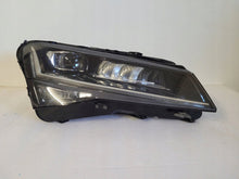 Laden Sie das Bild in den Galerie-Viewer, Frontscheinwerfer Skoda Superb III 3V1941016 Rechts Scheinwerfer Headlight SCH2297766237vn