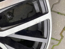 Load image into Gallery viewer, 1x Alufelge 19 Zoll 8.5" 5x112 Audi A3 Rim Wheel FEL3839716039pg