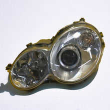 Laden Sie das Bild in den Galerie-Viewer, Frontscheinwerfer Mercedes-Benz Coupe W203899677 Xenon Links Headlight