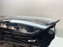 Laden Sie das Bild in den Galerie-Viewer, Frontscheinwerfer Opel Crossland X YQ00709880 Rechts Scheinwerfer Headlight SCH8020645721xr