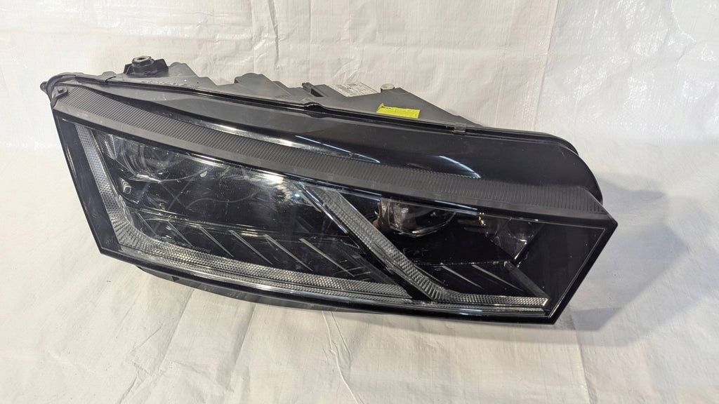 Frontscheinwerfer Skoda Octavia I 5E4941016A 18A641911823400 Rechts Headlight SCH5778432531ti