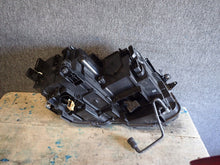 Laden Sie das Bild in den Galerie-Viewer, Frontscheinwerfer VW Tiguan 5NB941035B Full LED Links Scheinwerfer Headlight