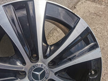 Load image into Gallery viewer, 1x Alufelge 18 Zoll 9.0&quot; 5x112 52,5ET A2134015300 Mercedes-Benz W213 Rim Wheel