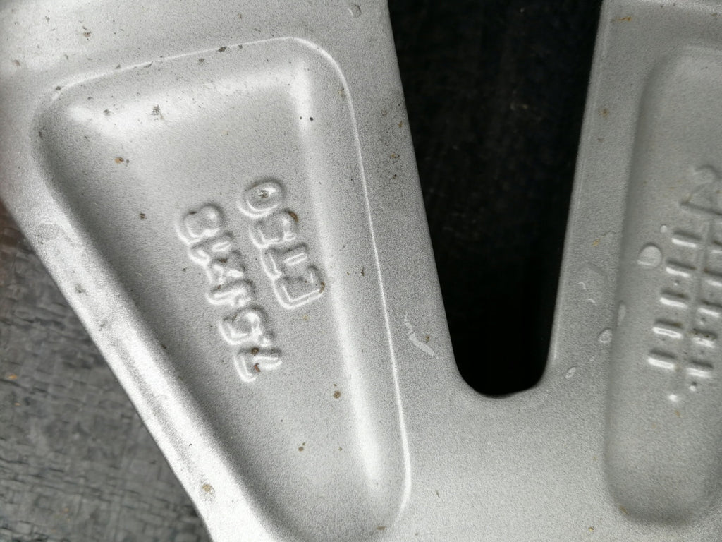 1x Alufelge 18 Zoll 7.5" 5x108 50ET Glanz Silber LV4C-N2B Ford Kuga Iii FEL8823478766ww