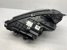 Laden Sie das Bild in den Galerie-Viewer, Frontscheinwerfer Mercedes-Benz W206 A2069066204 LED Rechts Headlight SCH2313764165mj