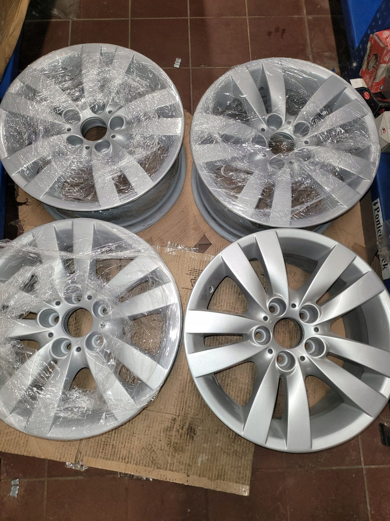 4x Alufelge 17 Zoll 8.5" 5x120 37ET Glanz Silber 6775599-14 BMW Rim Wheel FEL3299865539jt