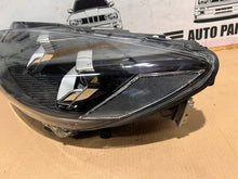 Laden Sie das Bild in den Galerie-Viewer, Frontscheinwerfer Ford Kuga III LV4B-13E017-AP Links Scheinwerfer Headlight SCH9404292238wi