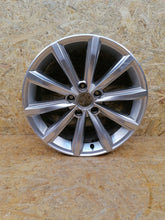 Laden Sie das Bild in den Galerie-Viewer, 1x Alufelge 17 Zoll 7.0" 5x112 40ET 3G0601025D VW Passat B8 Rim Wheel FEL9399459682fm