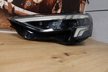 Laden Sie das Bild in den Galerie-Viewer, Frontscheinwerfer Audi A3 8Y0941033 90193987 LED Links Scheinwerfer Headlight