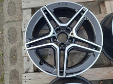 Laden Sie das Bild in den Galerie-Viewer, 4x Alufelge 18 Zoll 7.5" 5x112 49ET Glanz Schwarz A1774011500 Mercedes-Benz W177 FEL6489997164rn