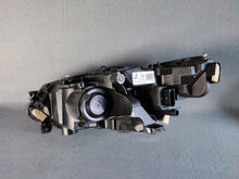 Laden Sie das Bild in den Galerie-Viewer, Frontscheinwerfer Seat Ibiza I V 6F1941006F LED Rechts Scheinwerfer Headlight SCH6642590074pq