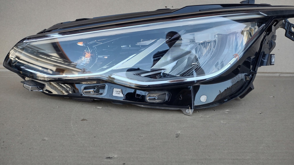 Frontscheinwerfer VW Golf VIII 5H1941005 LED Links Scheinwerfer Headlight SCH2080552406ul