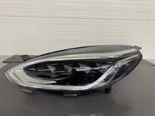 Laden Sie das Bild in den Galerie-Viewer, Frontscheinwerfer Ford Fiesta I H1BB-13E015-AF Links Scheinwerfer Headlight SCH3596744829kl