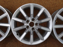 Load image into Gallery viewer, 4x Alufelge 17 Zoll 7.0" 5x112 43ET Glanz Silber 8U0601025B Audi Q3 Rim Wheel FEL9547001206tc
