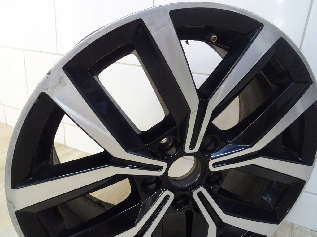 1x Alufelge 17 Zoll 7.0" 5x112 42ET Glanz Silber 3G0601025F VW Passat B8 FEL6919421657mb