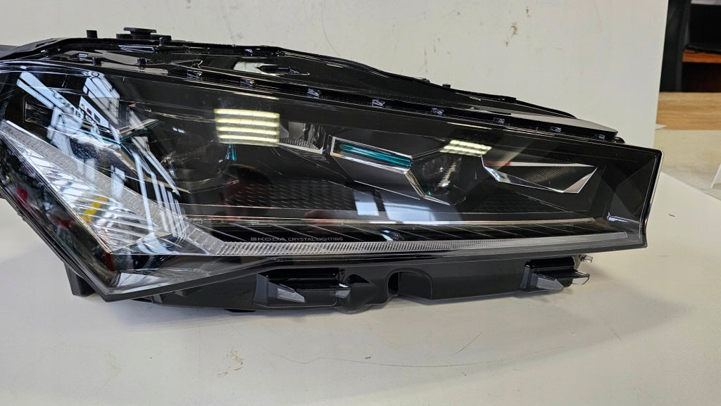 Frontscheinwerfer Skoda Superb I 3P1941016B Rechts Scheinwerfer Headlight SCH3635563086jo