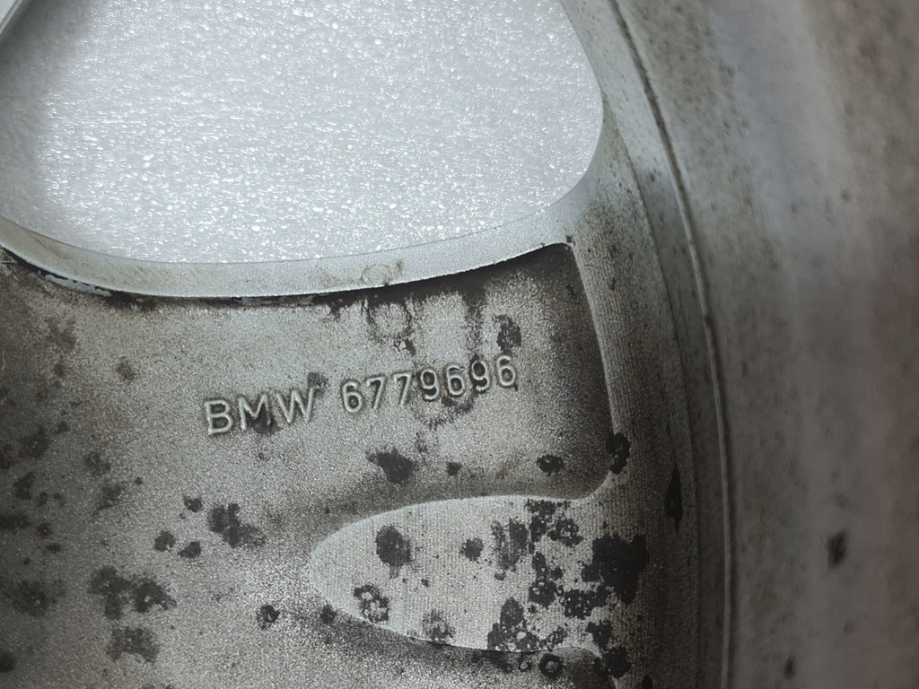1x Alufelge 16 Zoll 7.0" 5x120 44ET Matt Silber 6779696 BMW 1 E88 E81 E82 E87 FEL7141767844no