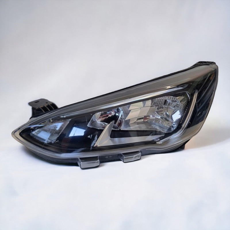 Frontscheinwerfer Ford Focus MX7B-13E015-CD LED Links Scheinwerfer Headlight