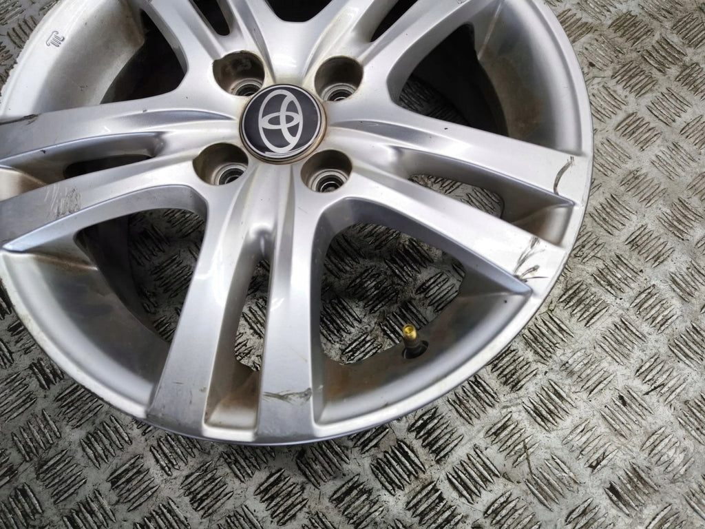 1x Alufelge 15 Zoll 4x100 AMD131393 Toyota Corolla Rim Wheel FEL9324308420qg